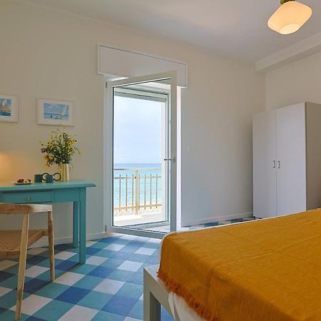 Panoramico Appartamento Lido Conchiglie Gallipoli Extérieur photo