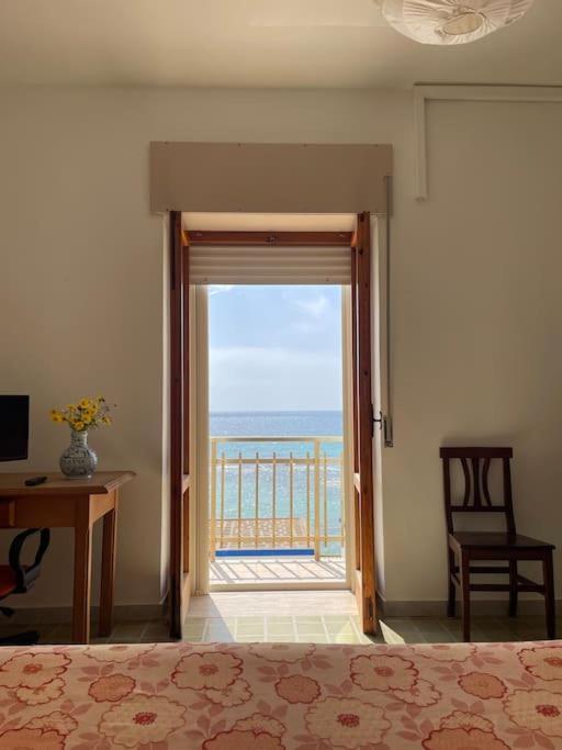 Panoramico Appartamento Lido Conchiglie Gallipoli Extérieur photo
